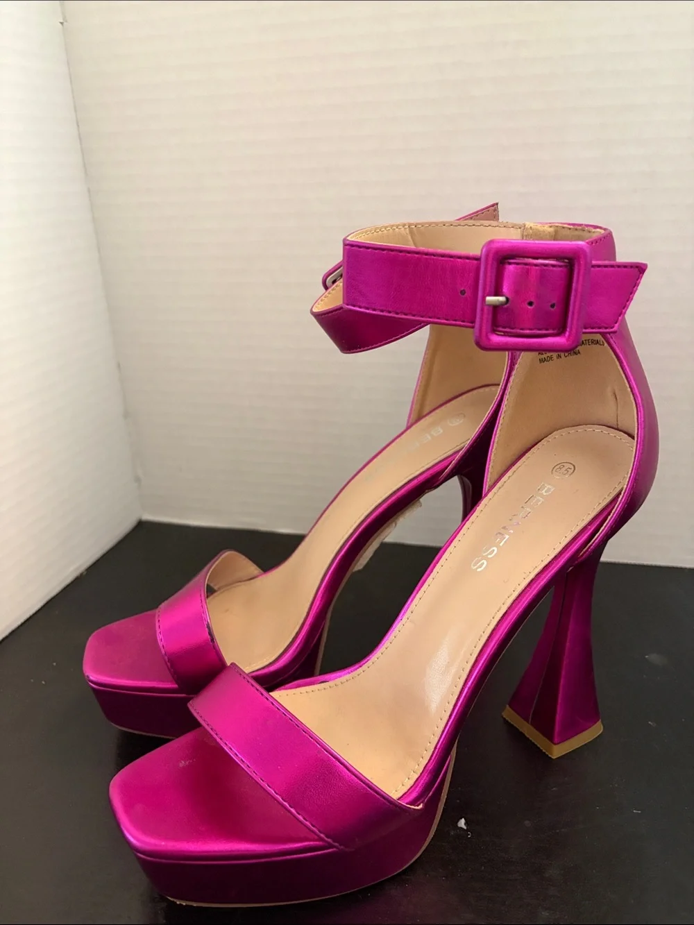 Berness Fuchsia Metallic Platform Ankle-Strap Heels, Size 8.5, 5” heels